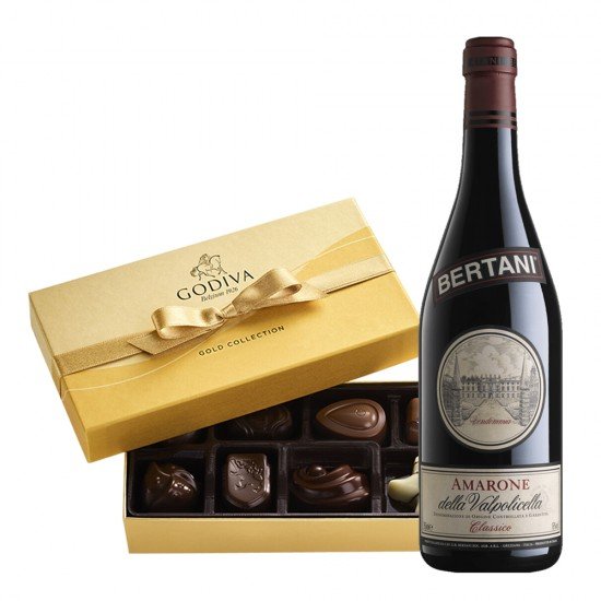 Bertani Amarone Della Valpolicella Classico Italian Red Wine Gift Set