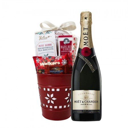 Moet & Chandon And Metal Snowflake Basket