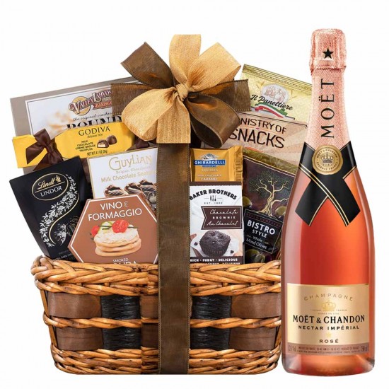 Moet and Chandon Nectar Rose Imperial Champagne: Pompei Baskets