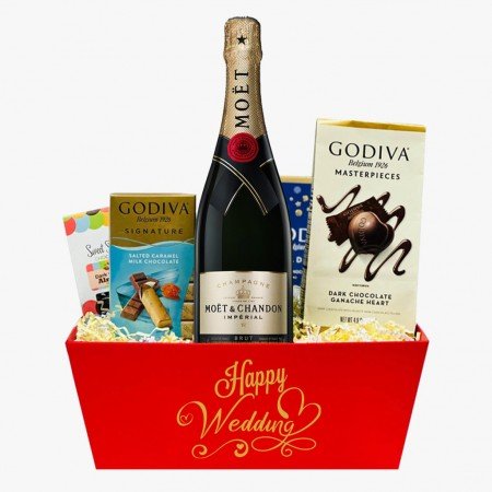 Wedding Toast Gift Basket with Moet & Chandon Champagne