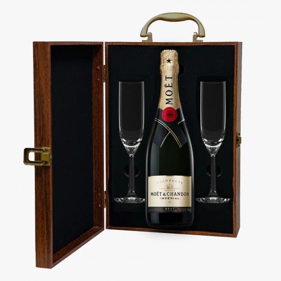 Moët & Chandon Brut Imperial Champagne And Flutes Gift Set