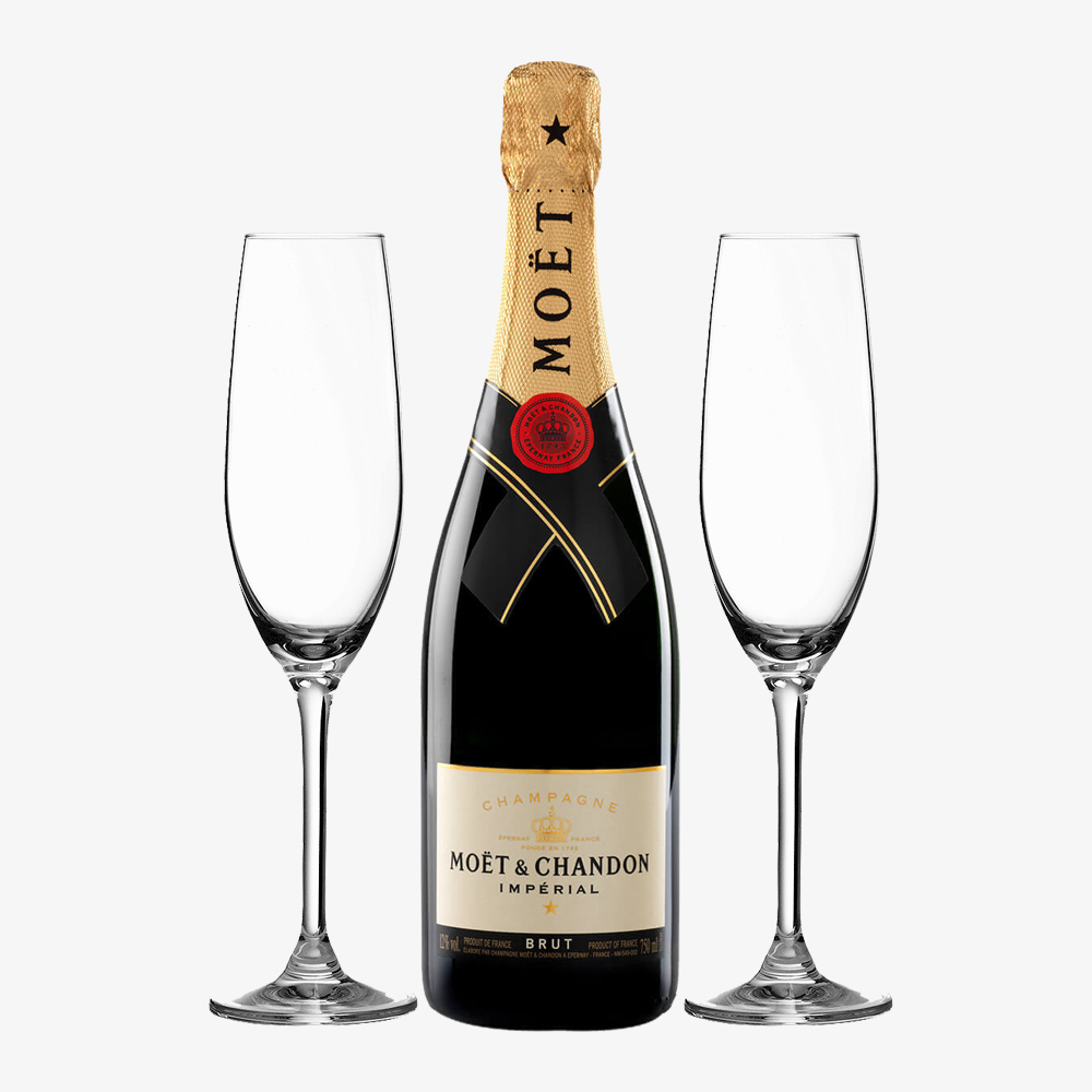 https://www.wineandchampagnegifts.com/image/cache/catalog/champagne-gifts/moet-chandon-champagne-and-flutes-gift-set-1000x1000.jpeg