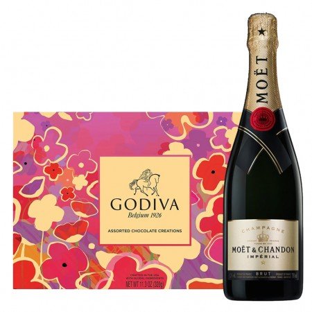 Moët & Chandon Impérial Brut And Godiva 26 Pc Gift Set