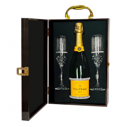 Veuve Clicquot Brut Toast Gift Set