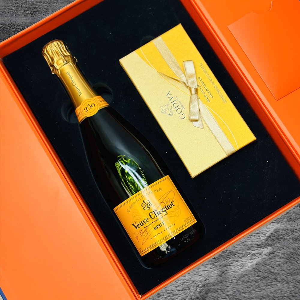 Veuve Clicquot Brut Champagne with Godiva 26pc Gift Box