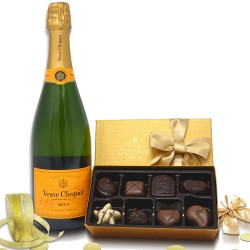 Veuve Clicquot Brut Champagne & Godiva Chocolate Gift Box